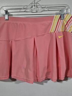 Nike Pink Vintage Pleated Tennis Golf Skort with Yellow Swoosh Size M